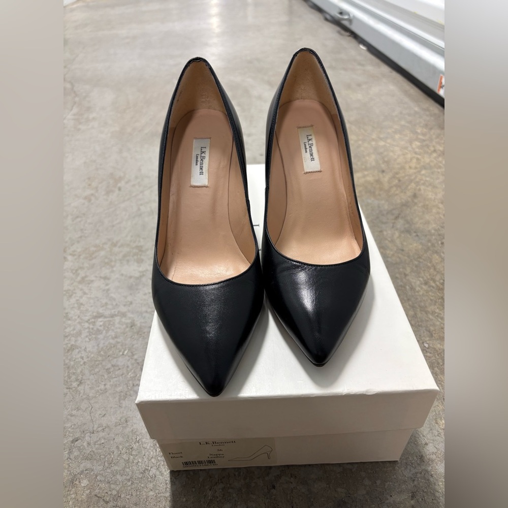 LK Bennett Floret Classic Black Pumps